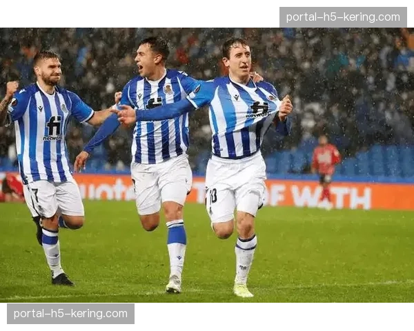 “窒息”的半场：皇家社会与毕巴的巴斯克德比上半场共产生28次犯规