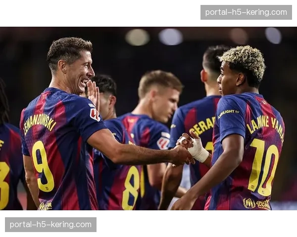 曼城与巴萨的战术前瞻:两翼齐飞战术在本周对决中的关键作用 曼城与巴萨的战术前瞻:两翼齐飞战术在本周对决中的关键作用